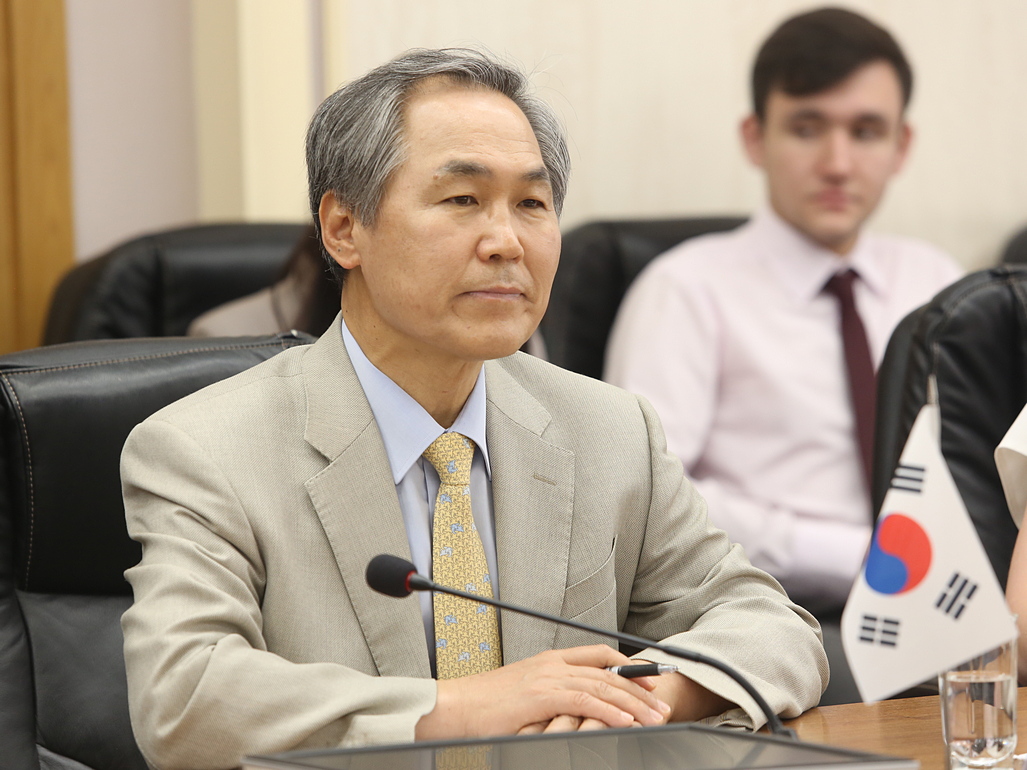 Глеб Никитин обсудил сотрудничество Нижегородской области с делегацией Южной Кореи